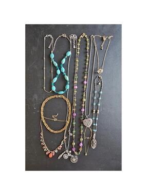10 Necklaces / Fashion / Costume (L31)